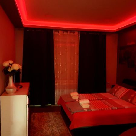 Ceca Apartman Nis Exterior photo