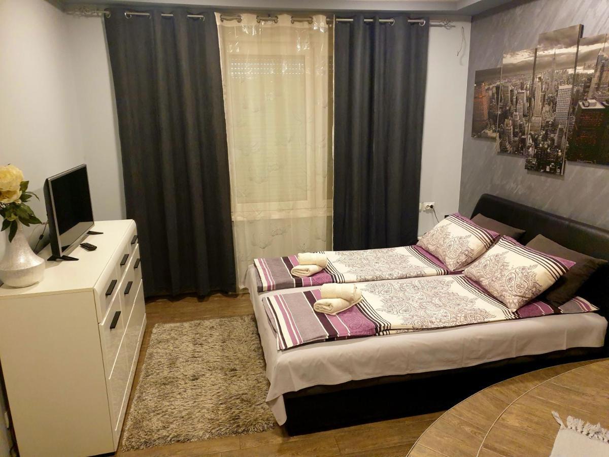 Ceca Apartman Nis Exterior photo