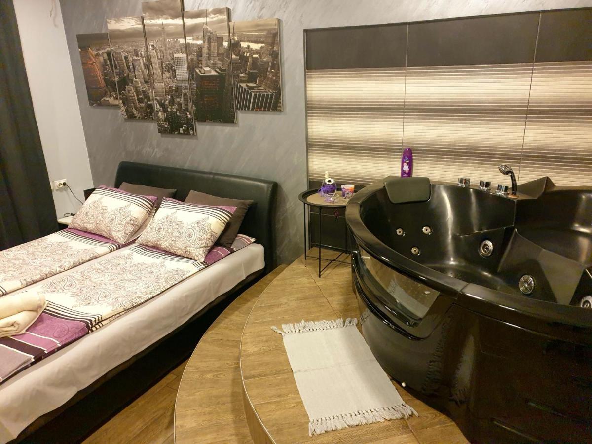 Ceca Apartman Nis Exterior photo