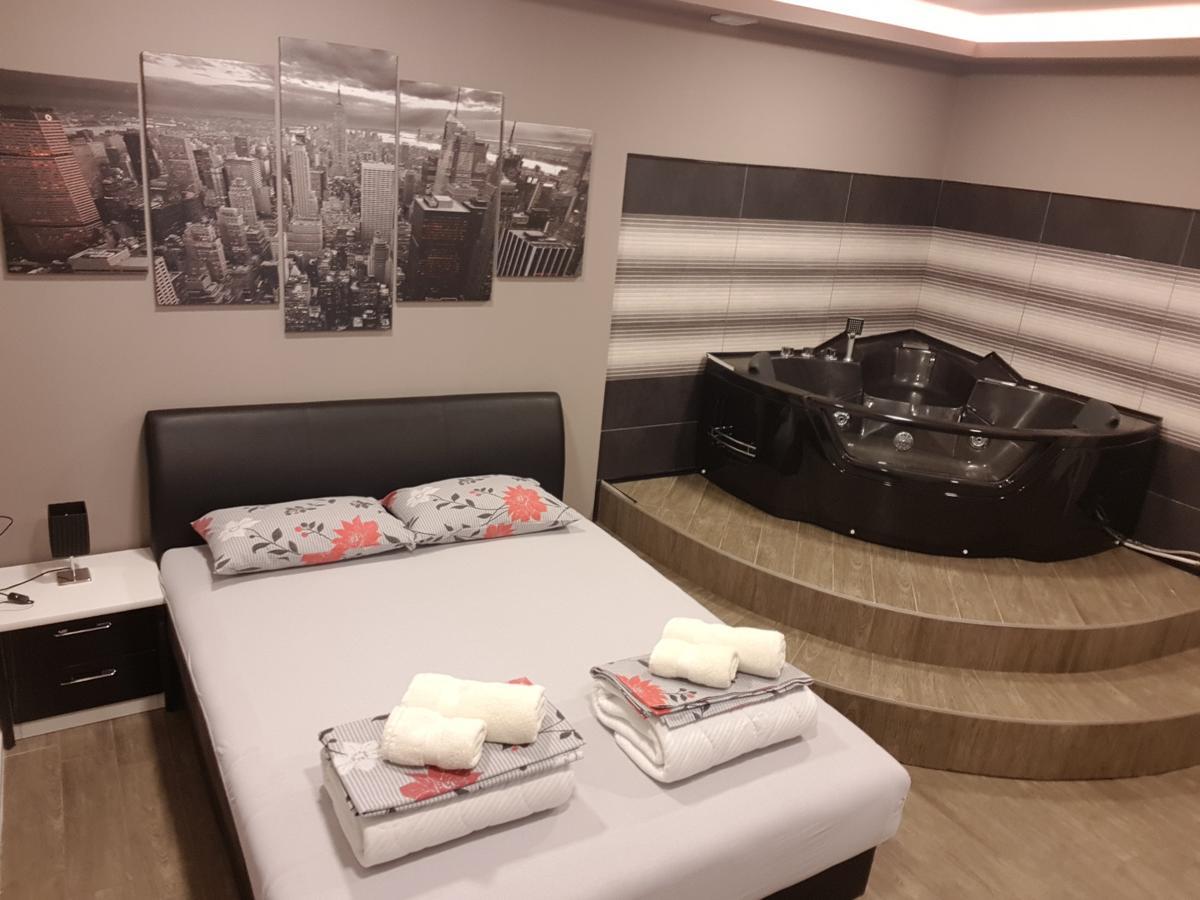 Ceca Apartman Nis Exterior photo